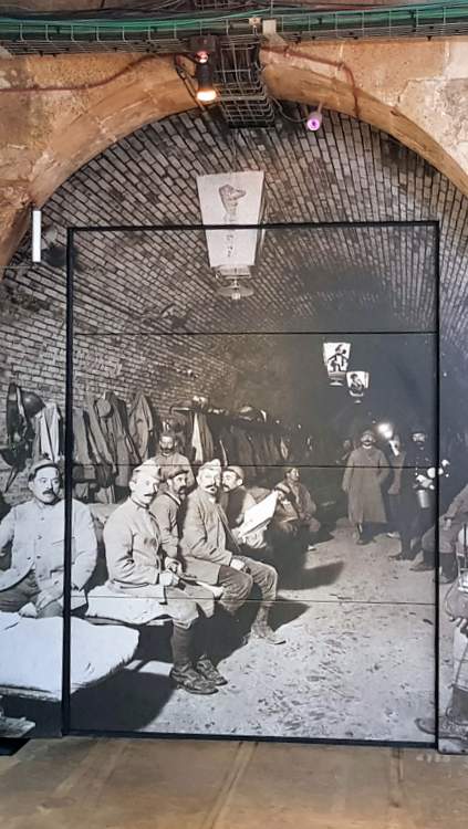 découvrez comment organiser une visite de verdun en 2 jours : sites incontournables de la grande guerre, mémoriaux, forts, et conseils pour profiter pleinement de votre escapade historique en lorraine.