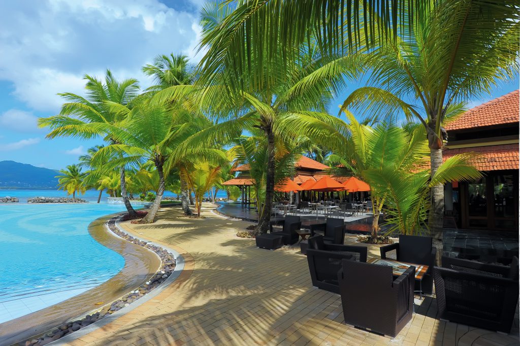 découvrez le beachcomber seychelles en 2025 : plages de rêve, hébergement haut de gamme et expérience inoubliable dans un cadre paradisiaque. planifiez dès maintenant votre séjour de luxe aux seychelles !
