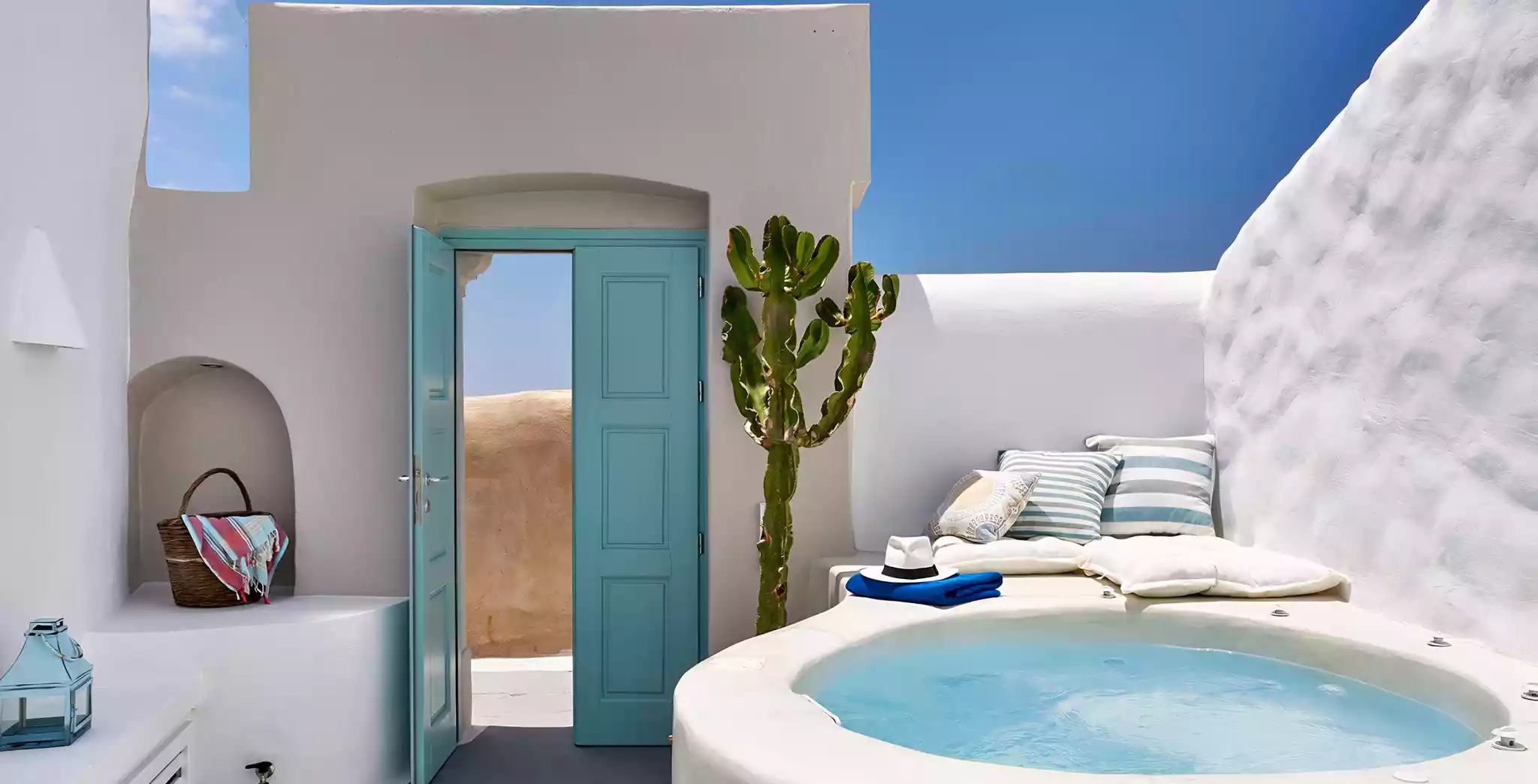 découvrez le luxe et le bien-être à minorque en 2025 : spas exclusifs, hôtels raffinés et expériences inoubliables sur une île méditerranéenne authentique.