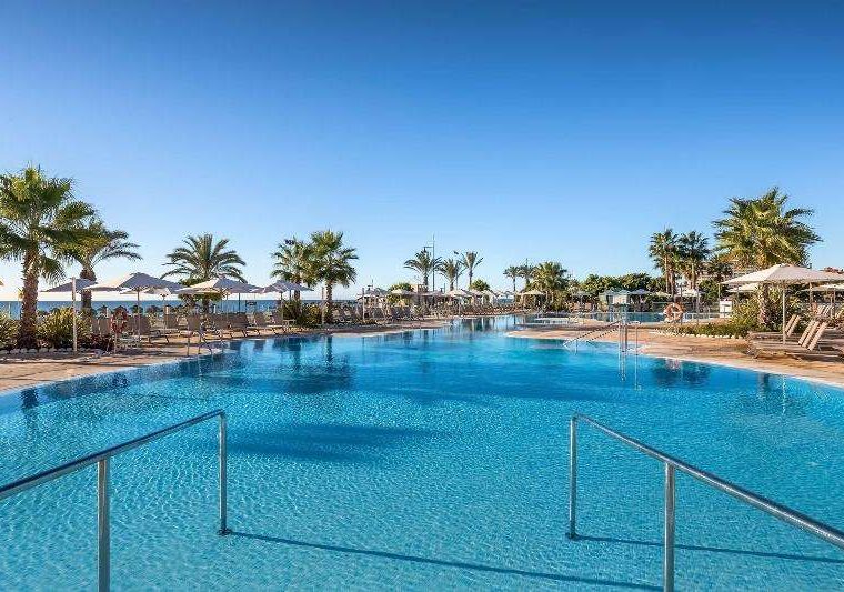 découvrez les offres exclusives de vacances smy costa del sol 2025 : hôtels tout compris, plages ensoleillées, activités pour tous et détente garantie sur la côte andalouse. réservez dès maintenant pour profiter du meilleur d’espagne !