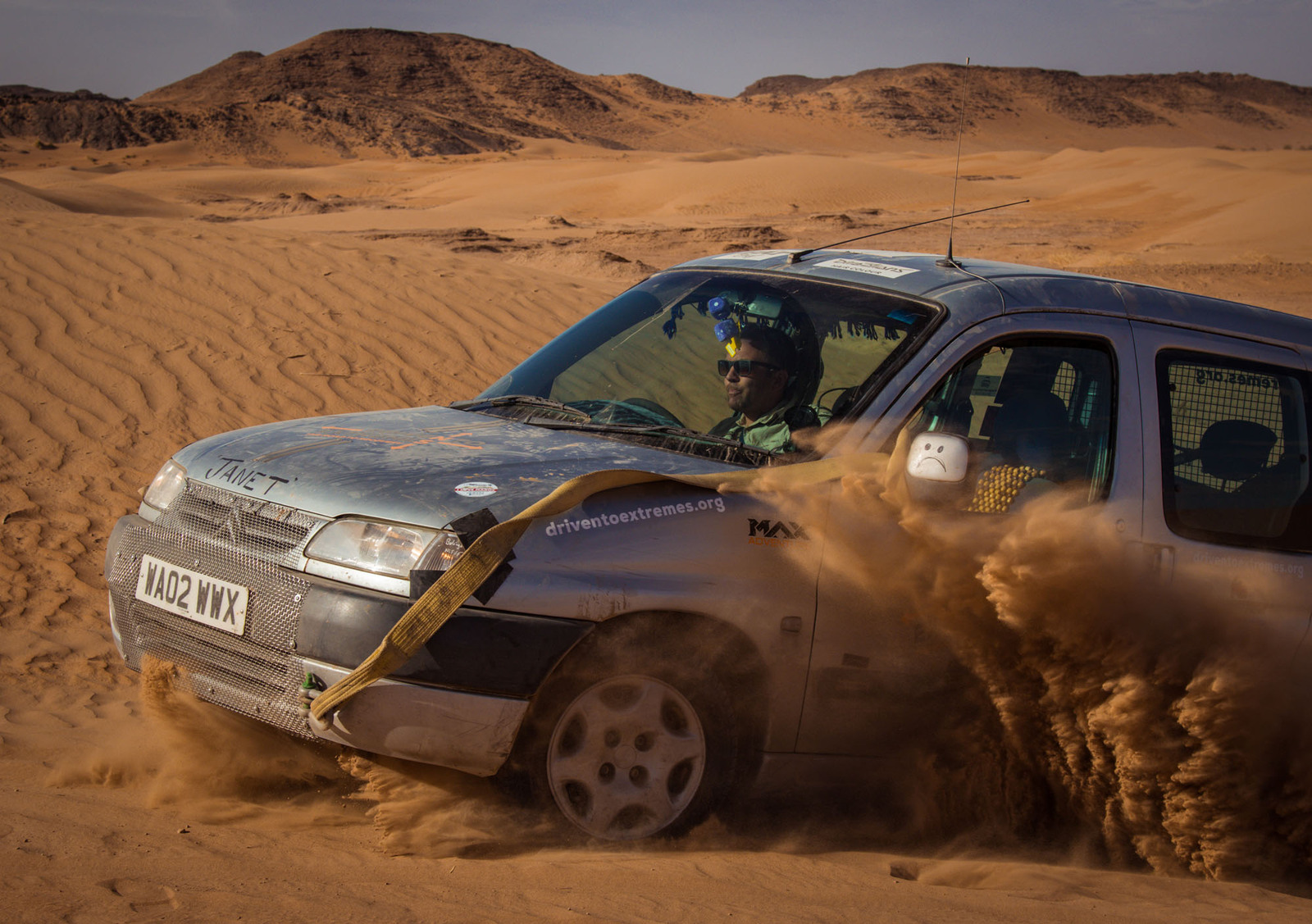 partez à l'aventure avec l'exploration dunes d'or 2025 : découvrez des paysages exceptionnels, vivez des expériences uniques et plongez au cœur de la nature sauvage.