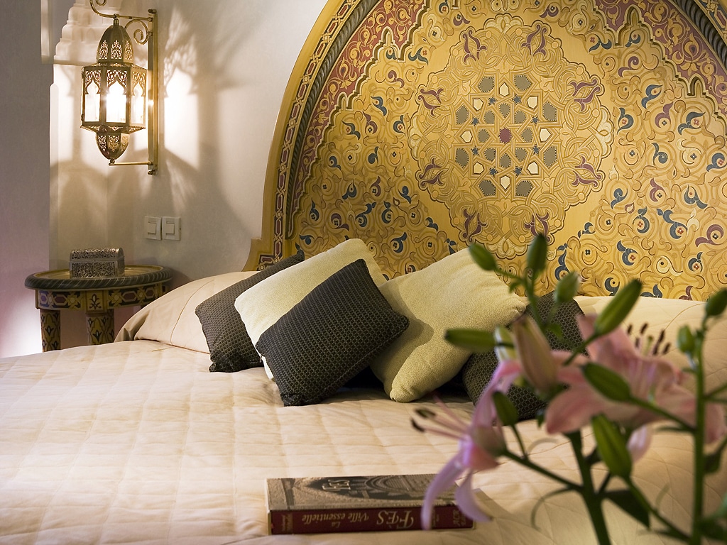 découvrez l'histoire fascinante et les secrets cachés du palais jamaï, un joyau architectural et culturel du maroc à ne pas manquer.