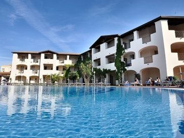 découvrez un séjour inoubliable à cala della torre en 2025 : plages paradisiaques, activités variées et hébergements confortables pour des vacances idéales.