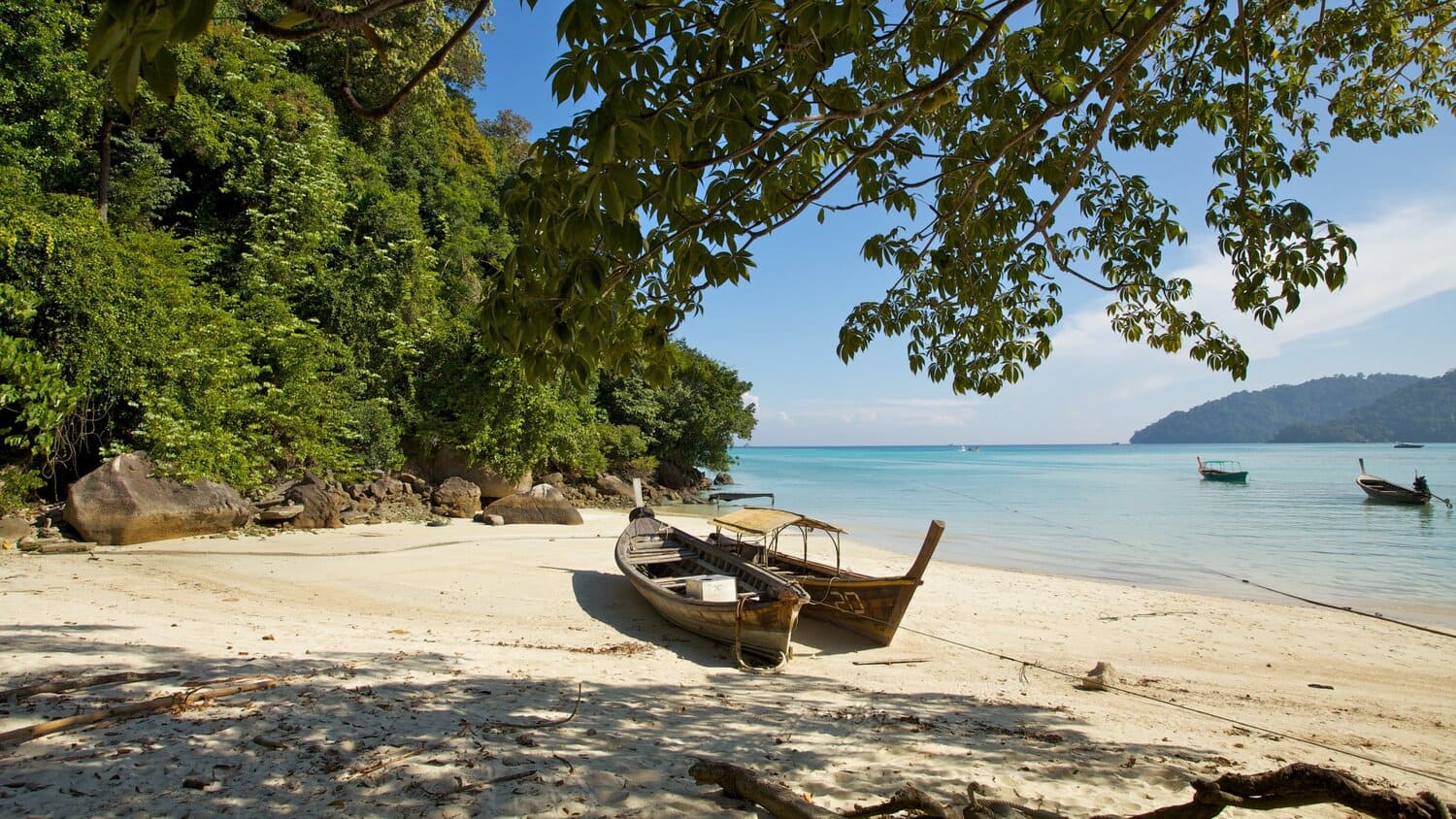 découvrez notre avis 2025 sur khao lak : conseils, meilleures activités et plages incontournables pour un séjour inoubliable en thaïlande.
