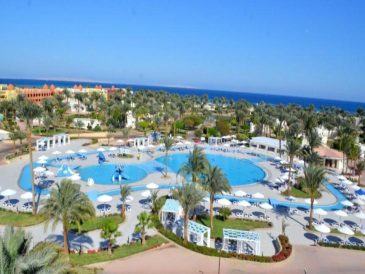 découvrez le guide essentiel 2025 du pharaoh azur resort : hébergements, activités, conseils et astuces pour un séjour inoubliable.