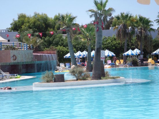 découvrez un séjour unique en 2025 au laico djerba, alliant confort, culture et détente pour des vacances inoubliables en tunisie.