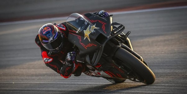 découvrez nos conseils clés pour préparer votre voyage moto gp 2025 et profitez pleinement de cette expérience unique au cœur de l'action.