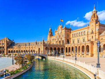 découvrez nos voyages organisés en espagne pour 2025 : circuits culturels, plages ensoleillées et gastronomie authentique vous attendent pour une expérience inoubliable.