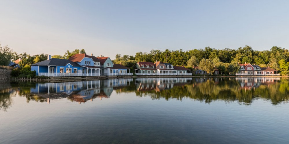 découvrez le plan du cottage center parcs au lac d'ailette pour 2025, un hébergement confortable et moderne au cœur de la nature pour des vacances inoubliables.
