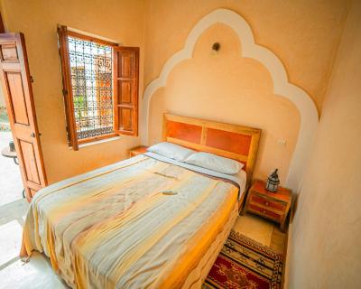 découvrez le riad euphorbe à marrakech, un havre de paix alliant charme authentique et confort moderne pour un séjour inoubliable au cœur de la médina.